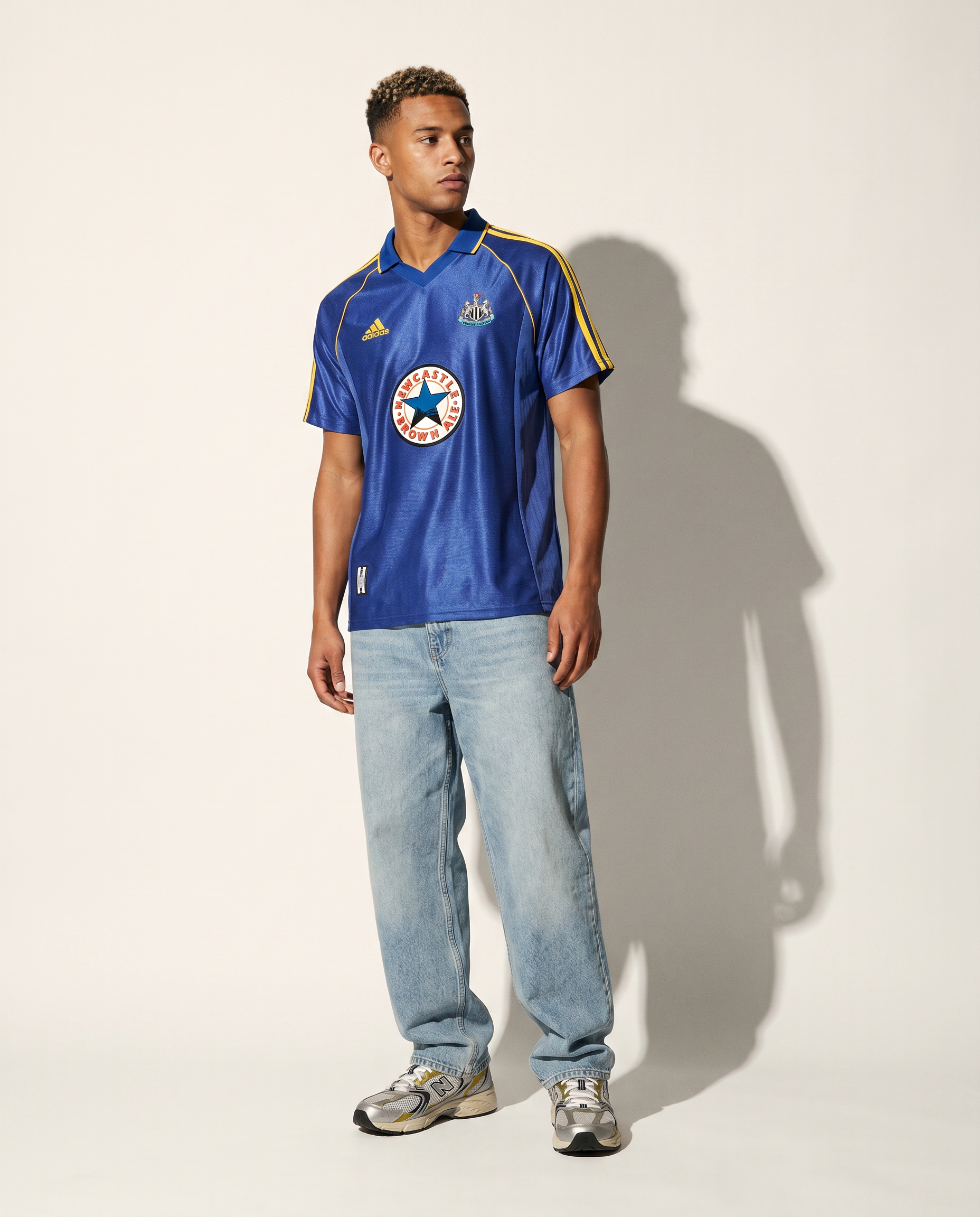 Liverpool Away Retro Shirt 1995/96 - Gallery 1