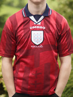 England 1998 Away Retro — France 98 Red That Sent Shivers - Thumbnail 3