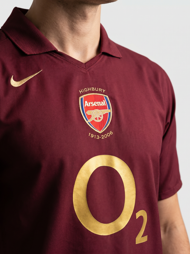 Arsenal 2005/06 Highbury Retro - Despedida Redcurrant - Image 2