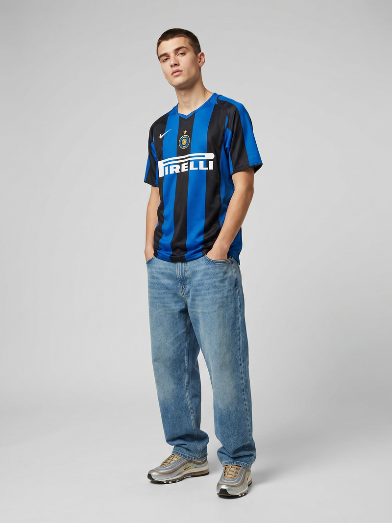 Inter Milan 04/05 Home Retro — The Scudetto Contenders - Image 2