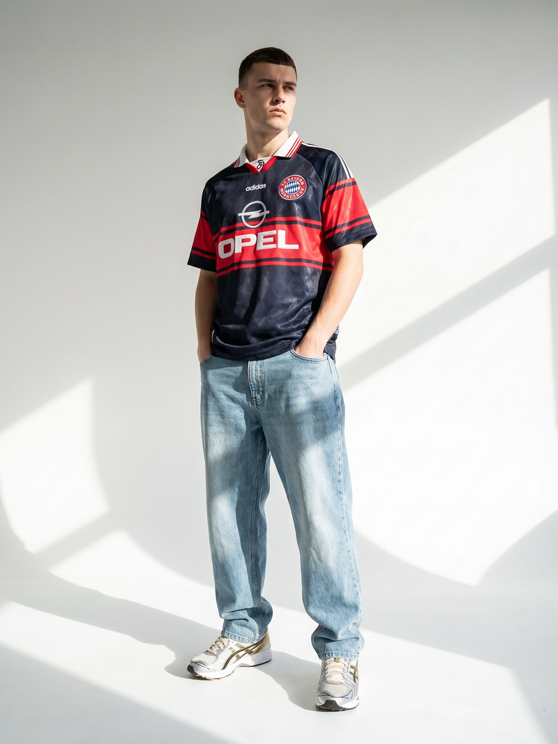 Bayern Munich 97/99 Away Retro — The Bavarian Dark Classic - Image 2