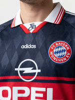 Bayern Munich 97/99 Away Retro — The Bavarian Dark Classic - Thumbnail 1