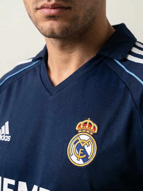 Real Madrid 05/06 Away Retro Jersey — The Galácticos Era - Secondary